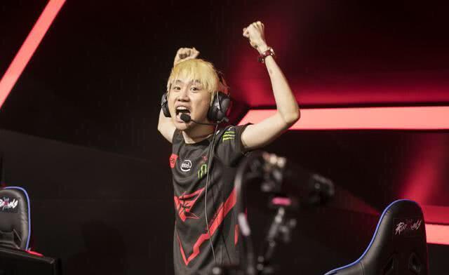 而是选择深 而是选择深