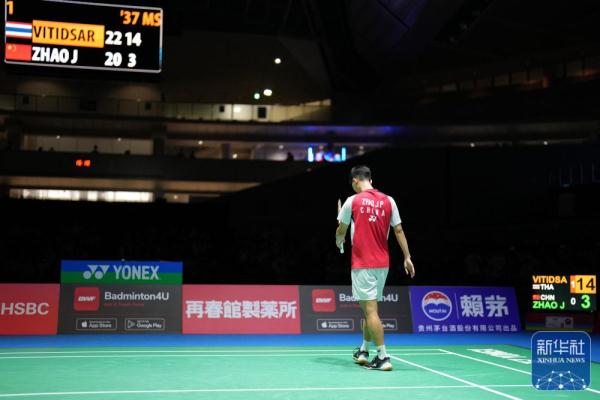 他通过逐步 他通过逐步