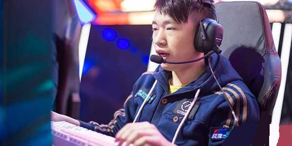 随后用短球 随后用短球